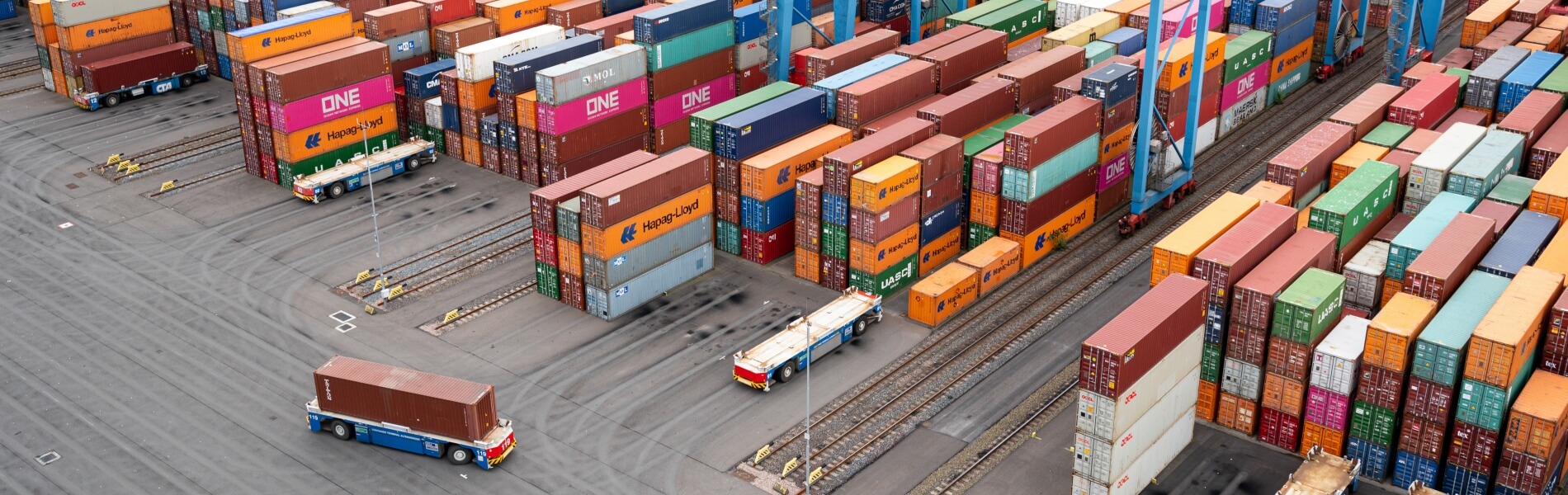 Tuv Confirms That The Container Terminal Altenwerder Is Climate Neutral Logistik Aktuell