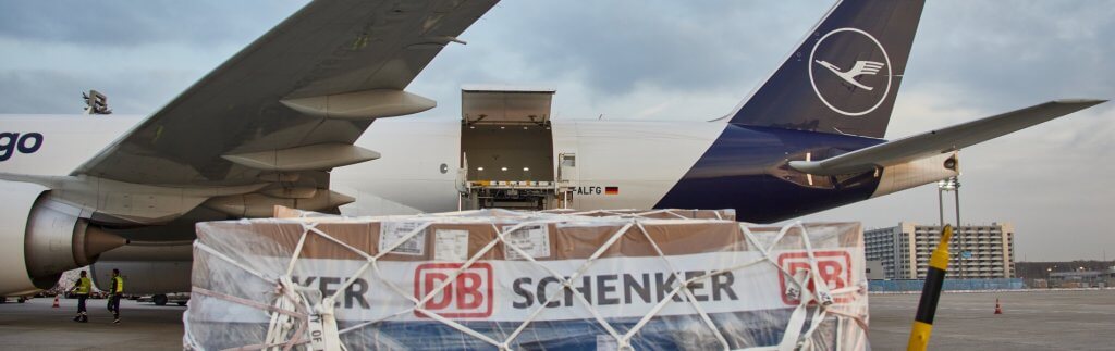 Frankfurt-Shanghai: DB Schenker flies CO2-neutral on a regular basis
