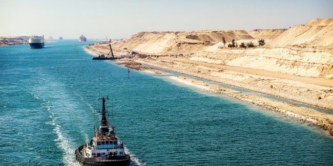 Wann Wurde Der Suezkanal Gebaut Mit dem Schiff durch die Wüste – der Suezkanal | logistik aktuell