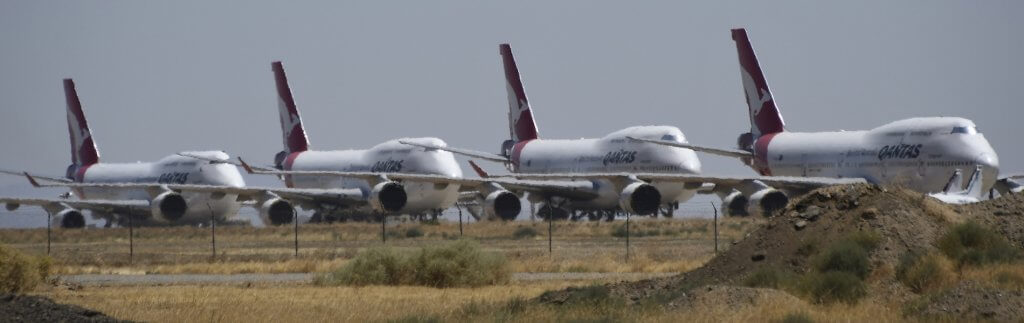 Mojave Airport: parking lot of decommissioned aircraft