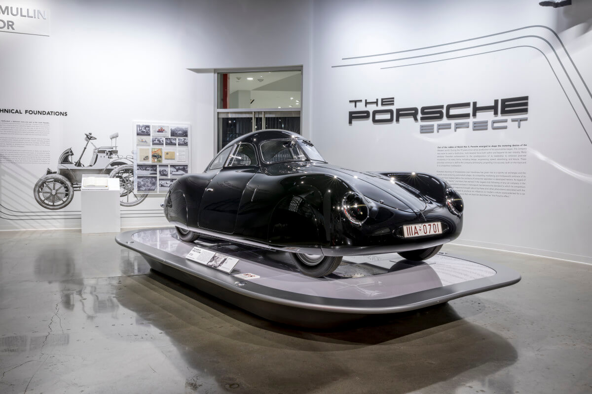 Ehre, wem Ehre gebührt. Im Petersen Automotive Museum. © Thomas Görny