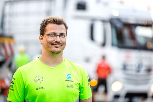 Formel 1 Drei Logistiker Drei Spannende Aufgaben